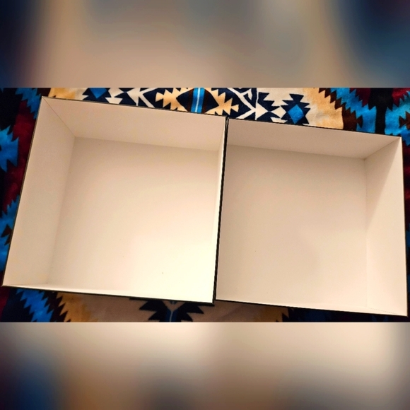 Auth Chanel White Logo Signature Gift Box Handbag Purse Bag Travel Storage Large - Picture 2 of 11